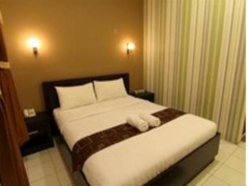 Patria Garden Hotel Blitar Exterior foto
